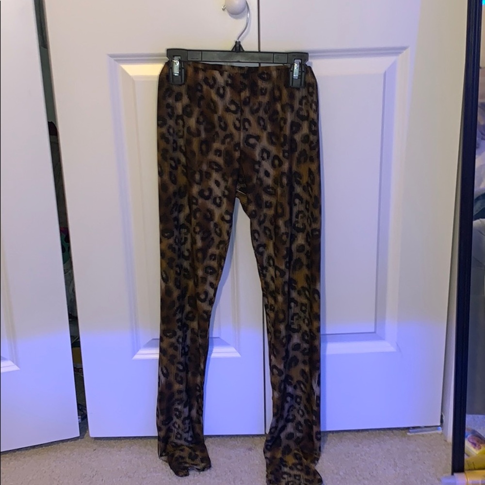 One Step Up Cheetah Leggings (Large)